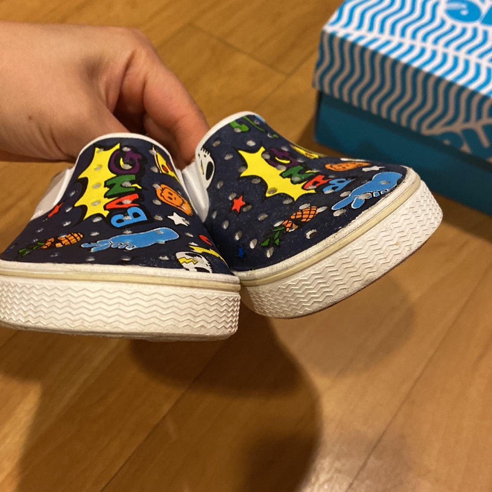 Native slip on sneake - Picture 3 of 10